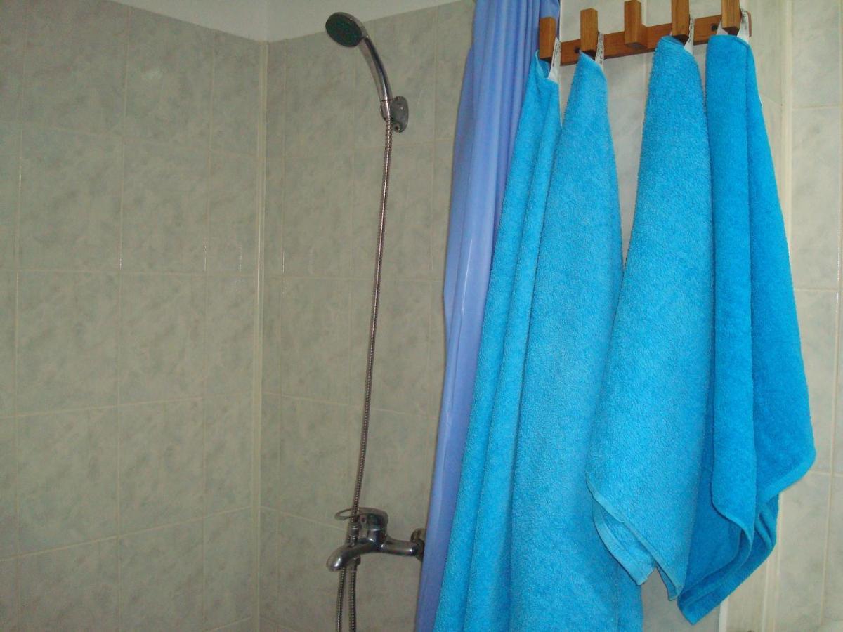 Pension Oasis Костінешть Екстер'єр фото